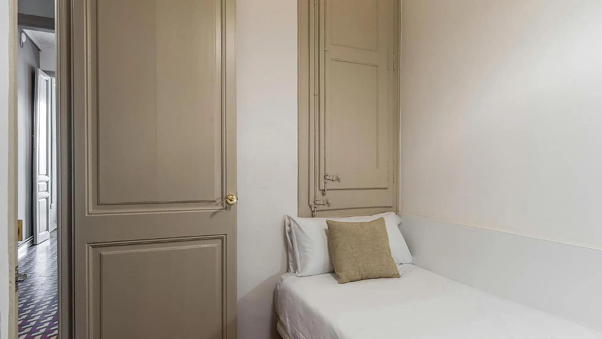 Ab Bailen Apartments Barcelona 0*,  Spain