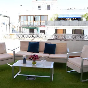 Apartment Homeyseville-penthouse Cathedral Tomas De Ibarra St 6 Pax, Parking Optional Spain
