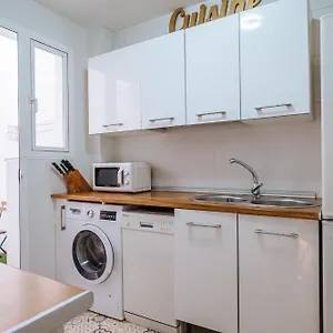  Holiday home Homeyseville-preciosa Casa Independiente Alfalfa, Parking Optional Spain